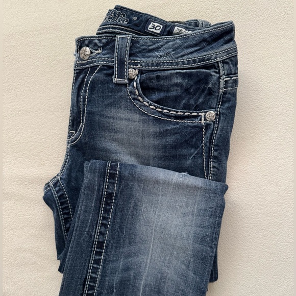 MISS ME BOOTCUT - Picture 2 of 3